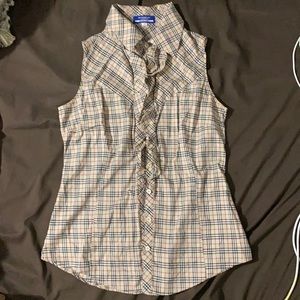 Burberry sleeveless top